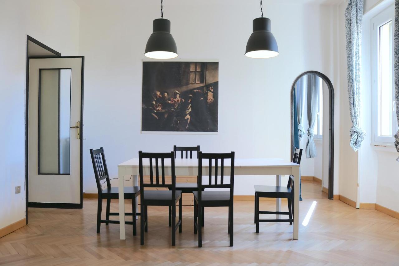Sant Ambrogio Mansion - Via Olona Apartment Milan Bagian luar foto