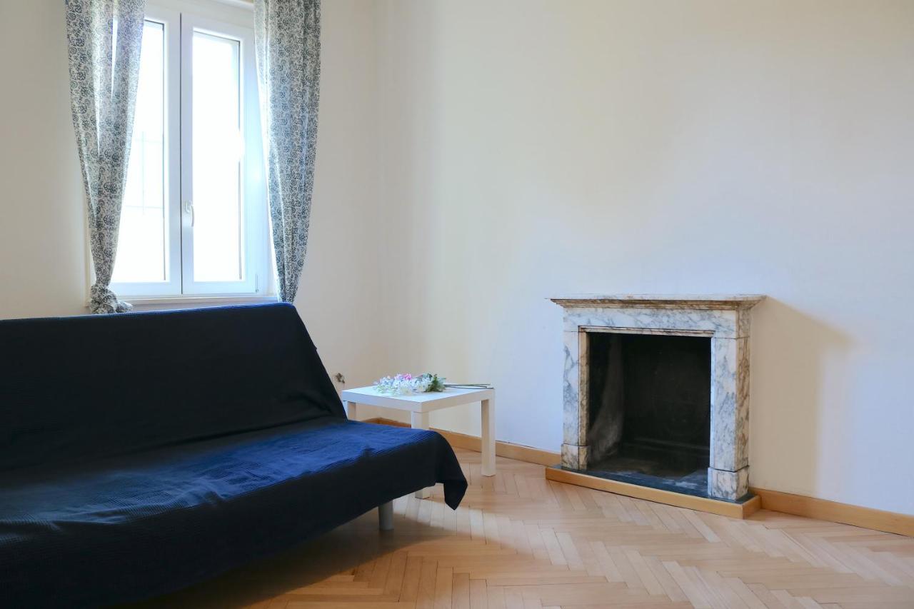 Sant Ambrogio Mansion - Via Olona Apartment Milan Bagian luar foto